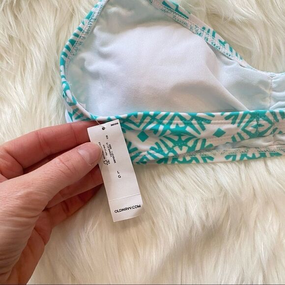 Old Navy blue white geometric Bikini Bathing swim suit top size large nwt - Picture 2 of 3